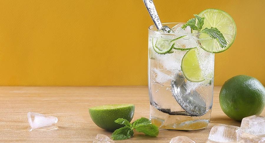 Facts About Lemon Nutrition